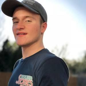 Meet your Posher, Nicholas